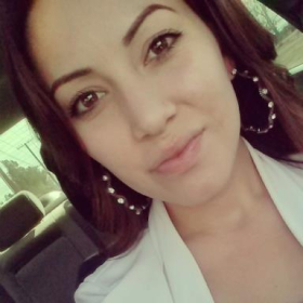 Yvette22