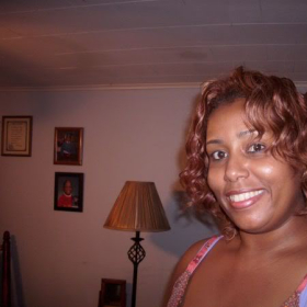 Monique5
