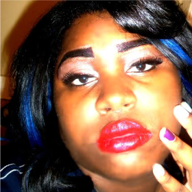 PLUS_SIZE_MODEL_TYPE_SHIIT