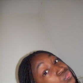 MiSS_FAM0US_THiKiN_B0UT_YHU_BAB