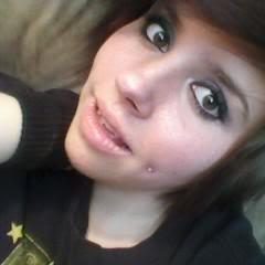 Emily_Frankie